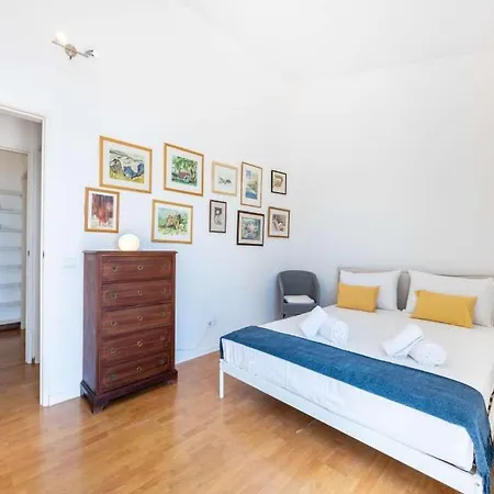 Villa Majestic Oceanfront Retreat - 4 Bedrooms - Fantastic Frontline Location - Direct Access To The Sea And - Da