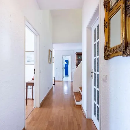 Willa Majestic Oceanfront Retreat - 4 Bedrooms - Fantastic Frontline Location - Direct Access To The Sea And - Da *