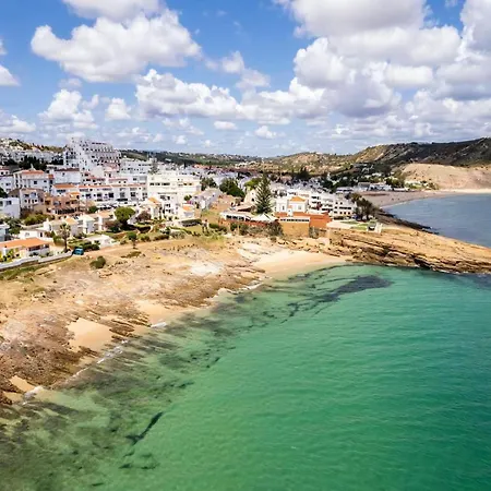 Villa Majestic Oceanfront Retreat 4 Bedrooms Fantastic Frontline Location Direct Access To The Sea And Da *
