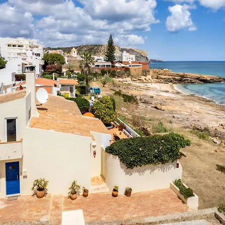 Majestic Oceanfront Retreat 4 Bedrooms Fantastic Frontline Location Direct Access To The Sea And Da Villa Praia Da Luz