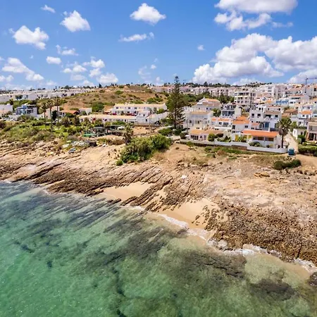 Βίλα Majestic Oceanfront Retreat 4 Bedrooms Fantastic Frontline Location Direct Access To The Sea And Da